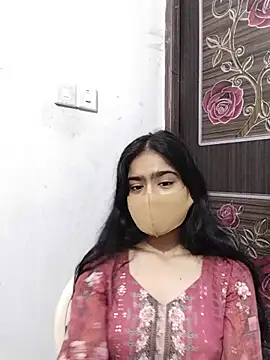 Snapshot of Arisha- chatting on 08-06-26, 03:03 Arisha- online show from 08-06-26, 03:03