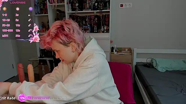 School Love online show from 01-16-26, 07:12