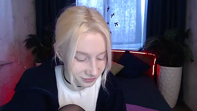 EnigmaSee online show from 02-03-26, 09:14