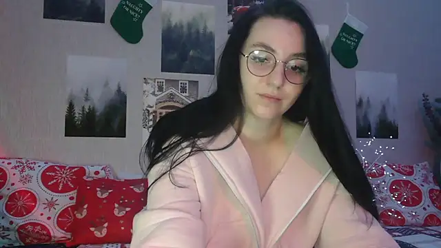 Fluffy Tiffy online show from 12-20-24, 02:08