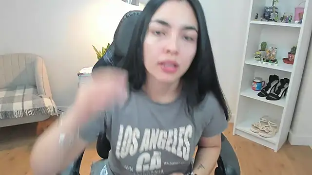  BellaEvans  online show from 03-03-26, 05:46