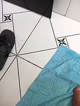 Snapshot of lobomisterioso13 chatting on 03-23-26, 11:36 lobomisterioso13 online show from 03-23-26, 11:36