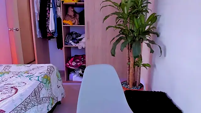 aldrinwhite online show from 12-03-25, 04:27