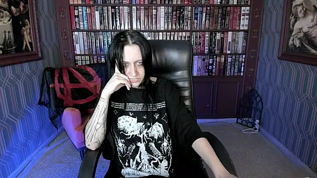 Medusa  Gorgona online show from 06-25-26, 05:56
