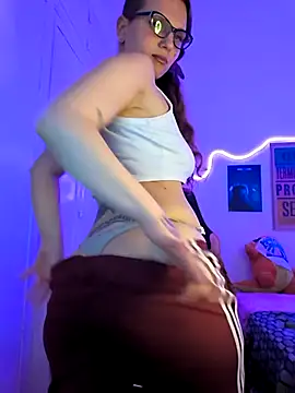 Snapshot of galaxiaa23 chatting on 09-29-25, 03:44 galaxiaa23 online show from 09-29-25, 03:44