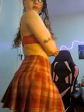 Snapshot of galaxiaa23 chatting on 10-05-25, 07:45 galaxiaa23 online show from 10-05-25, 07:45