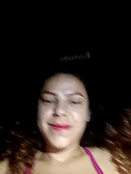 Snapshot of Mommy-Hot chatting on 01-27-25, 10:27 Mommy-Hot online show from 01-27-25, 10:27