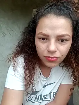 Snapshot of Mommy-Hot chatting on 02-03-25, 11:31 Mommy-Hot online show from 02-03-25, 11:31