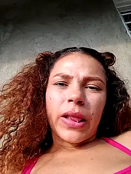 Snapshot of Mommy-Hot chatting on 02-13-25, 09:49 Mommy-Hot online show from 02-13-25, 09:49