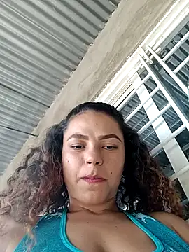 Snapshot of Mommy-Hot chatting on 03-07-25, 07:27 Mommy-Hot online show from 03-07-25, 07:27