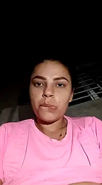 Snapshot of Mommy-Hot chatting on 03-20-25, 02:29 Mommy-Hot online show from 03-20-25, 02:29
