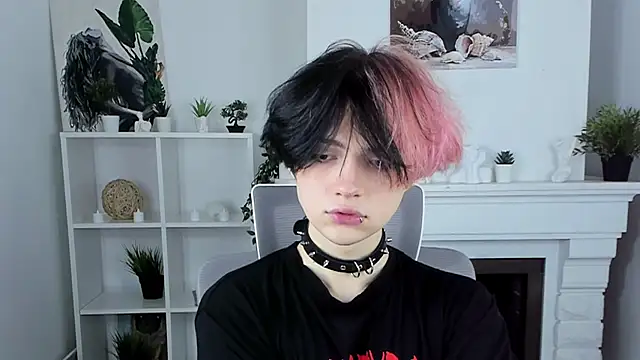 Justin Care online show from 10-05-25, 12:25