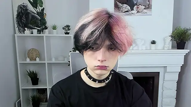 Justin Care online show from 10-12-25, 12:26