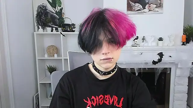 Justin Care online show from 10-23-25, 12:37