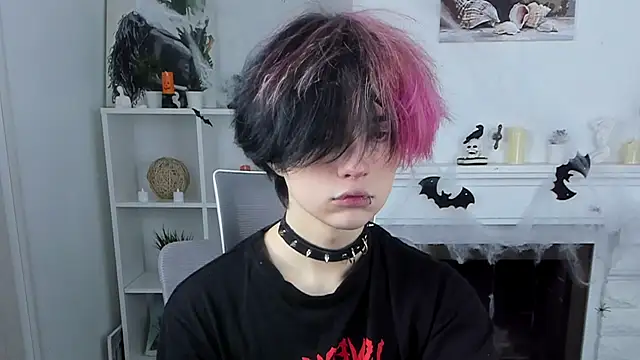 Justin Care online show from 11-02-25, 12:40