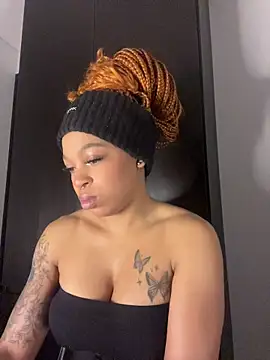 Melany Williams online show from 06-05-26, 01:06