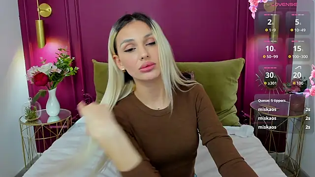 MissLoou online show from 03-09-25, 12:53