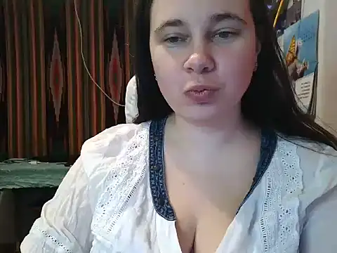 Snapshot of Cora_Maro chatting on 03-07-25, 08:23 Cora Maro online show from 03-07-25, 08:23