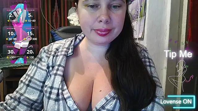 Snapshot of Cora_Maro chatting on 09-26-25, 11:53 Cora Maro online show from 09-26-25, 11:53