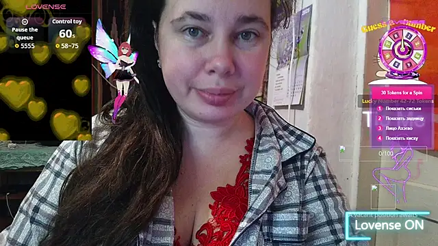 Snapshot of Cora_Maro chatting on 10-03-25, 10:40 Cora Maro online show from 10-03-25, 10:40