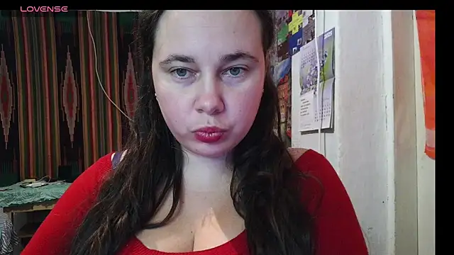 Snapshot of Cora_Maro chatting on 10-11-25, 02:15 Cora Maro online show from 10-11-25, 02:15