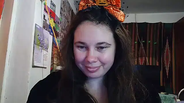 Snapshot of Cora_Maro chatting on 11-02-25, 12:07 Cora Maro online show from 11-02-25, 12:07