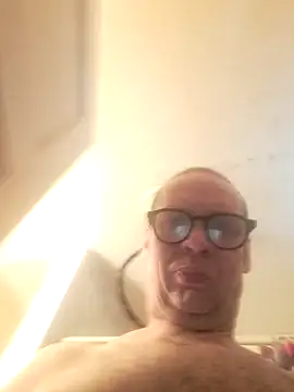 fastesttongue1680 online show from 02-06-25, 04:25