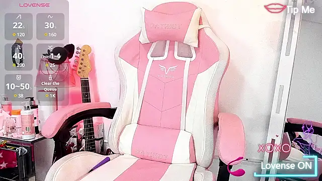 RoxaneEvans  online show from 01-17-25, 10:00