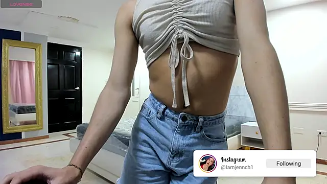charolbruce 1 online show from 06-22-26, 11:51