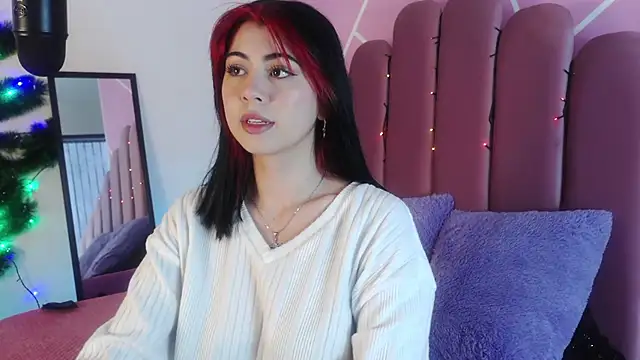 Zoe Benson online show from 12-19-24, 12:45