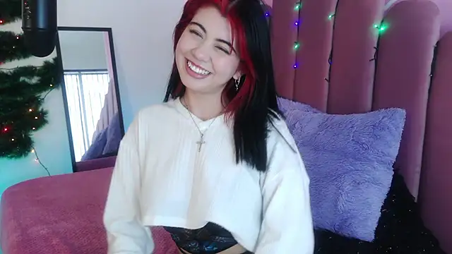 Zoe Benson online show from 12-19-24, 03:52