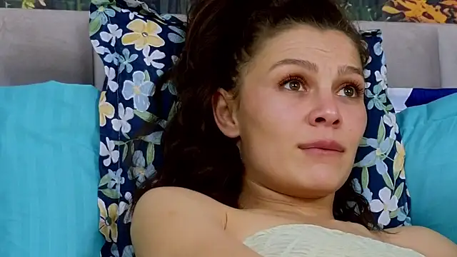 MadameDeFeu online show from 01-15-25, 11:00