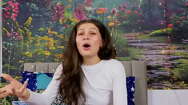 MadameDeFeu online show from 02-10-25, 11:36