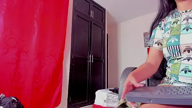 DakotaHoland online show from 03-02-25, 07:12