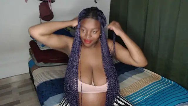 Snapshot of lyssyhorny chatting on 03-15-25, 10:46 lyssyhorny online show from 03-15-25, 10:46