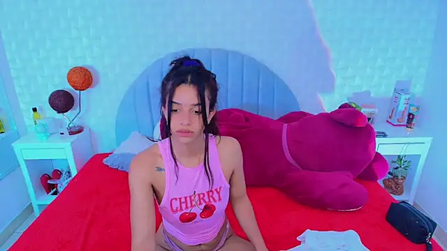 charlotte 0309 online show from 11-04-25, 07:35