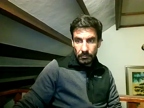 elkike1980 online show from 05-23-26, 03:01