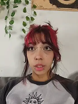 Snapshot of Nyx_nayla chatting on 11-22-25, 10:20 Nyx nayla online show from 11-22-25, 10:20