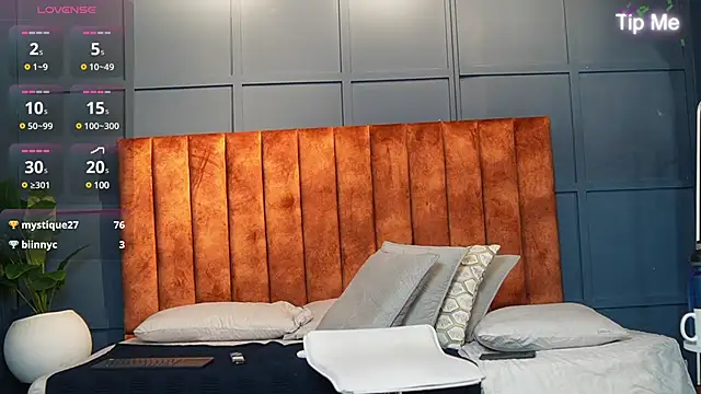 Ryan Hunt online show from 02-24-25, 03:20