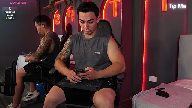 Ryan Hunt online show from 12-17-25, 12:33