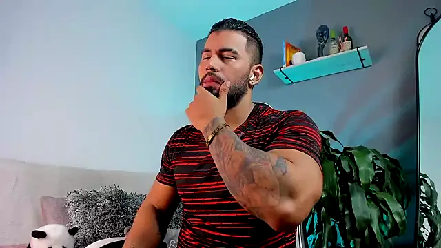 Snapshot of jaxon_colton chatting on 01-22-25, 01:20 jaxon colton online show from 01-22-25, 01:20