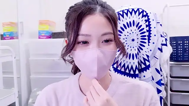 Snapshot of oxo_yuna_oxo chatting on 12-08-24, 03:56 oxo yuna oxo online show from 12-08-24, 03:56