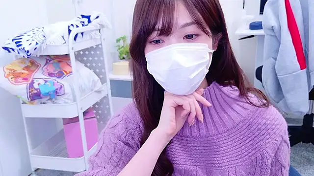 Snapshot of oxo_yuna_oxo chatting on 02-05-25, 12:38 oxo yuna oxo online show from 02-05-25, 12:38