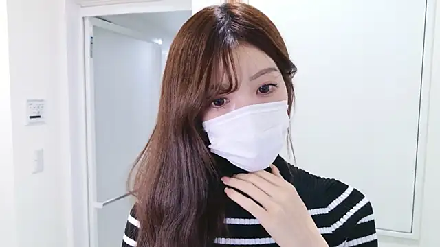 Snapshot of oxo_yuna_oxo chatting on 10-21-25, 11:11 oxo yuna oxo online show from 10-21-25, 11:11