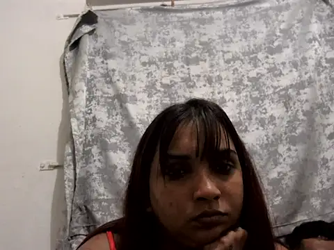 Snapshot of GORGEOUSLIPS chatting on 10-08-25, 07:00 GORGEOUSLIPS online show from 10-08-25, 07:00