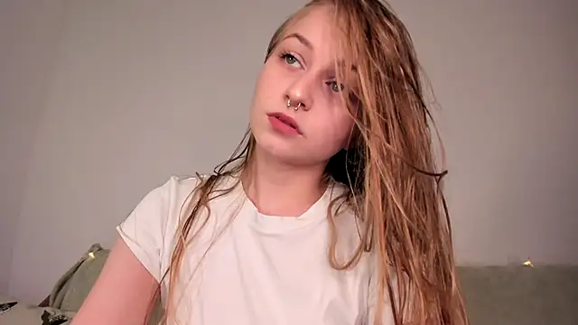 MiaMews online show from 02-24-26, 10:41