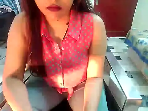 Snapshot of aarushi_sharmaa chatting on 02-01-25, 02:34 aarushi sharmaa online show from 02-01-25, 02:34