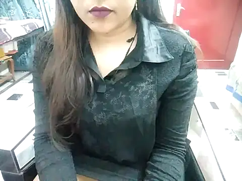 Snapshot of aarushi_sharmaa chatting on 02-16-25, 05:04 aarushi sharmaa online show from 02-16-25, 05:04