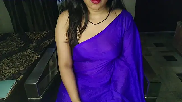 aarushi sharmaa online show from 05-13-26, 01:58