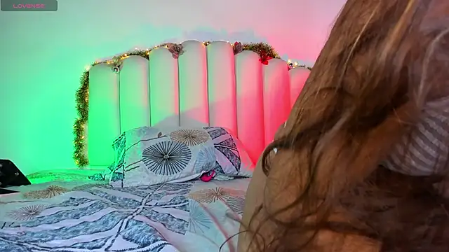 Daila 20  online show from 11-29-25, 01:58